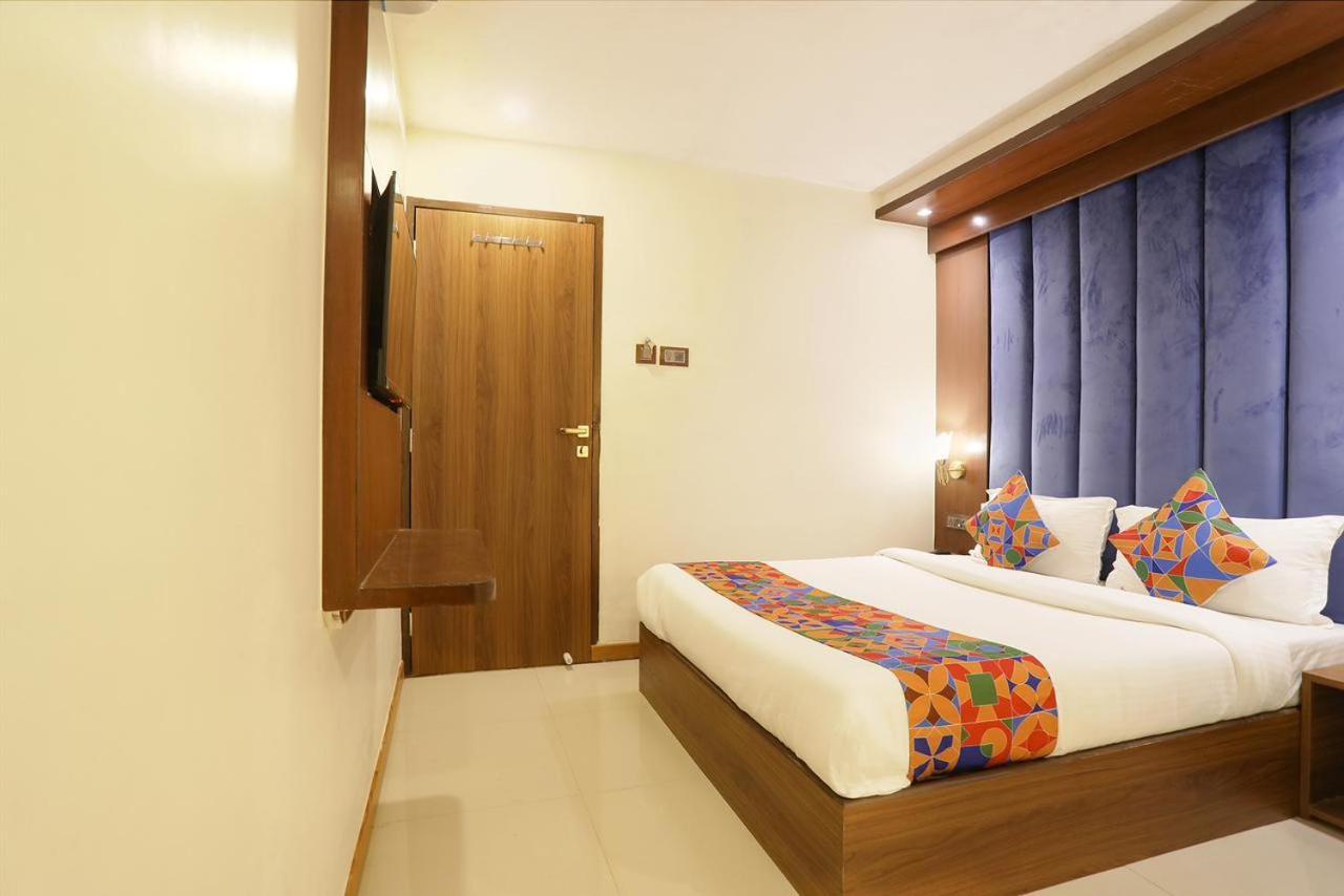 Hotel Rio Bombay Esterno foto